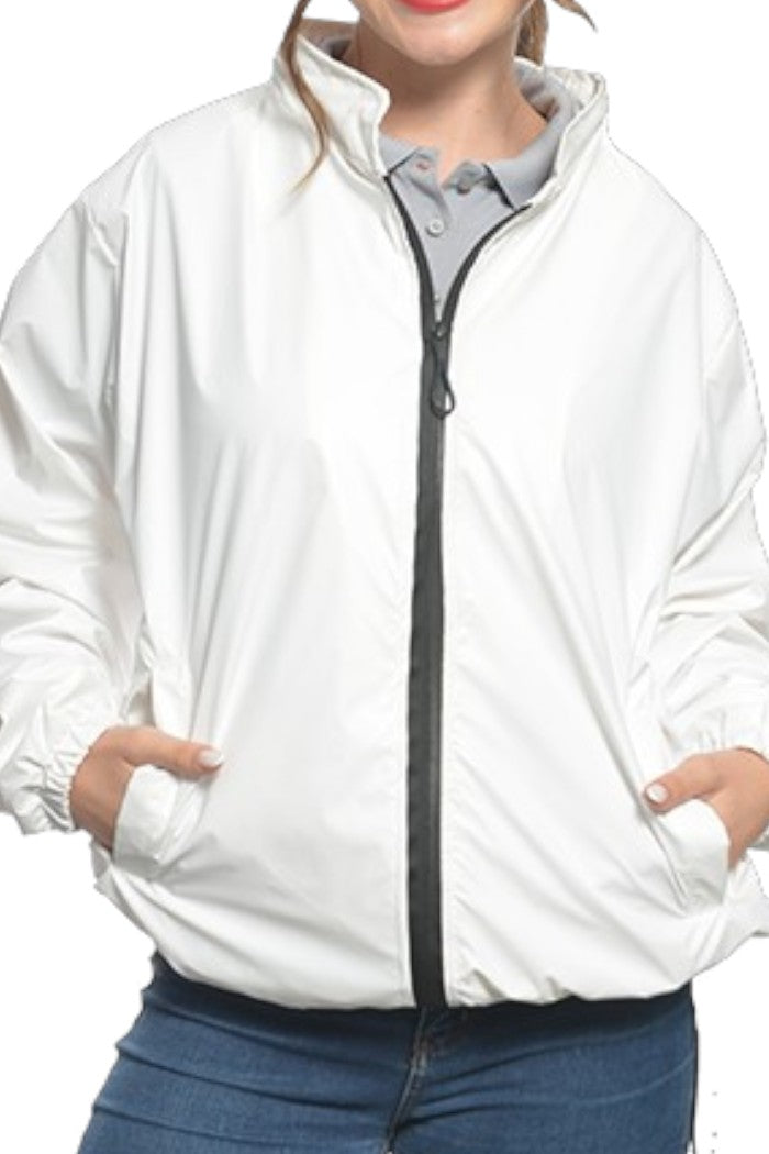 Rompevientos 100% nylon suave. Unisex.
